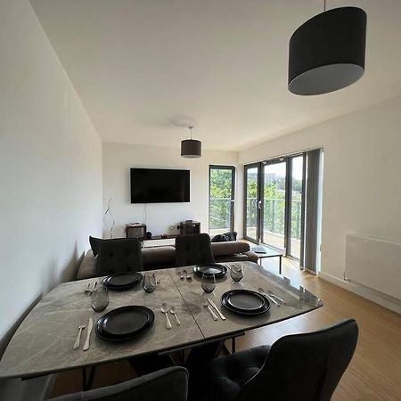 2 Bedroom Modern City Centre Bournemouth Apartment Ngoại thất bức ảnh